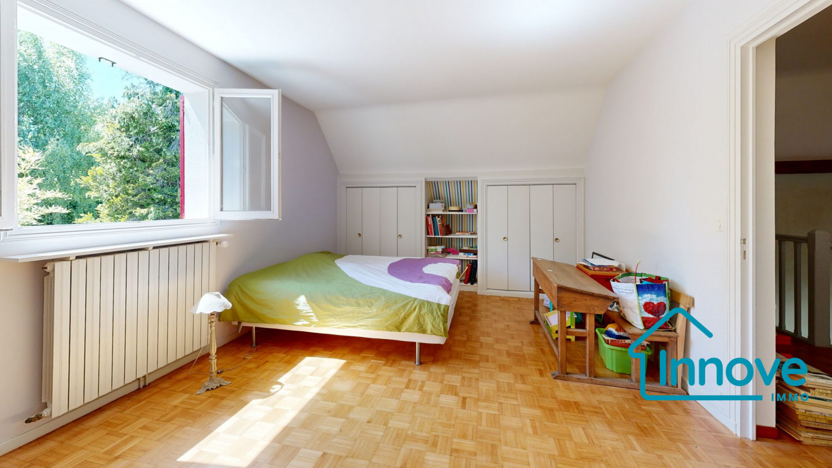 
                                                Vente
                                                 maison familiale - 142 m² - 4 chambres