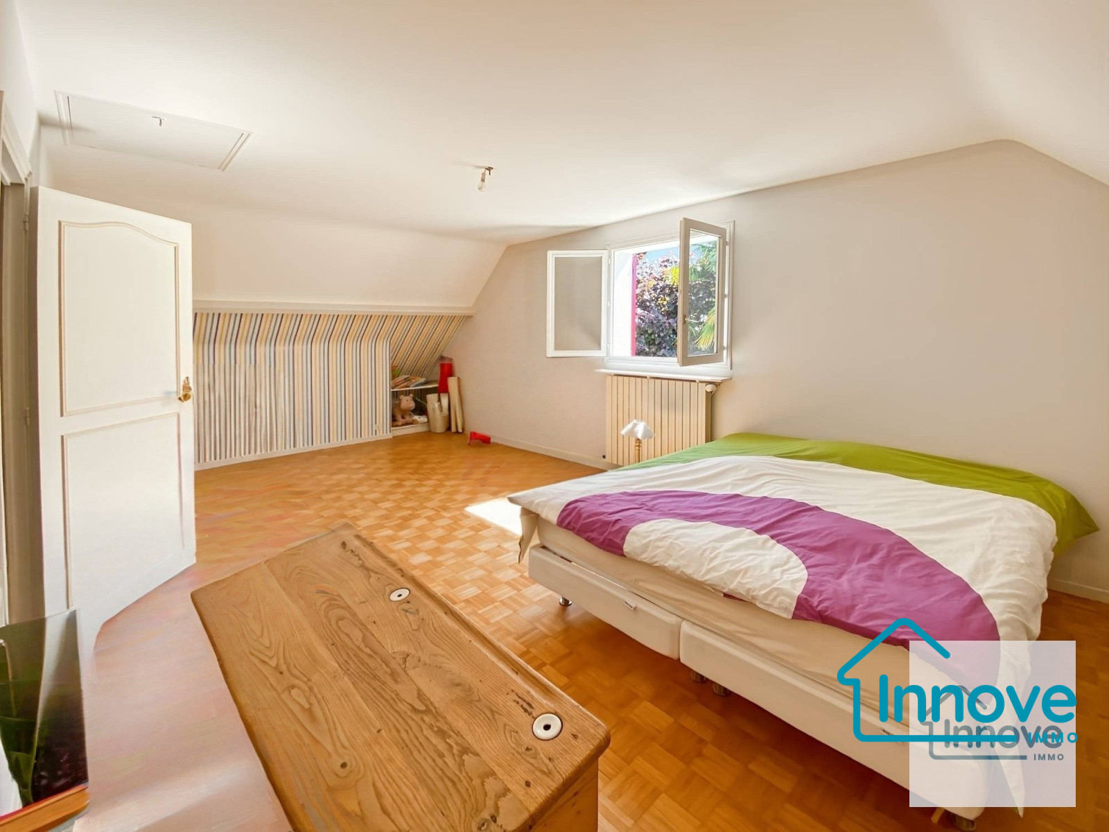 
                                                Vente
                                                 maison familiale - 142 m² - 4 chambres