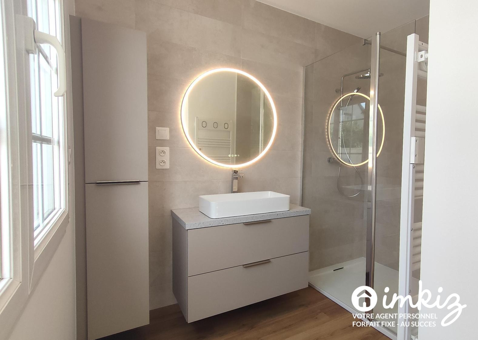 
                                                Vente
                                                 Maison familiale -155 m²- DPE A - sous sol complet