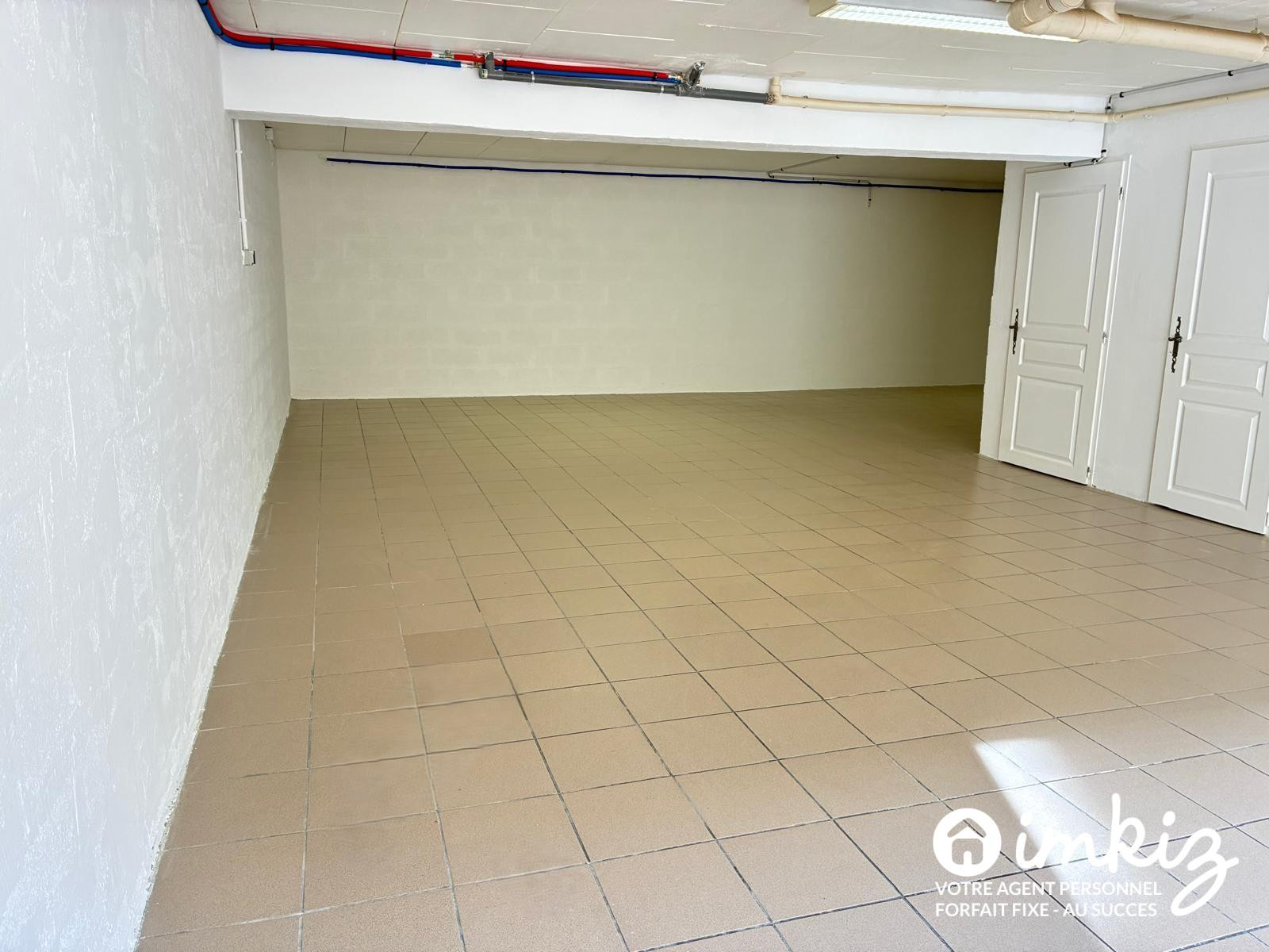 
                                                Vente
                                                 Maison familiale -155 m²- DPE A - sous sol complet