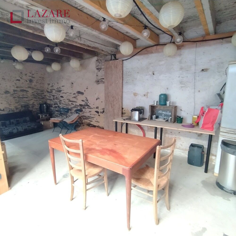 
                                                Vente
                                                 Maison familiale 170m² avec dépendance