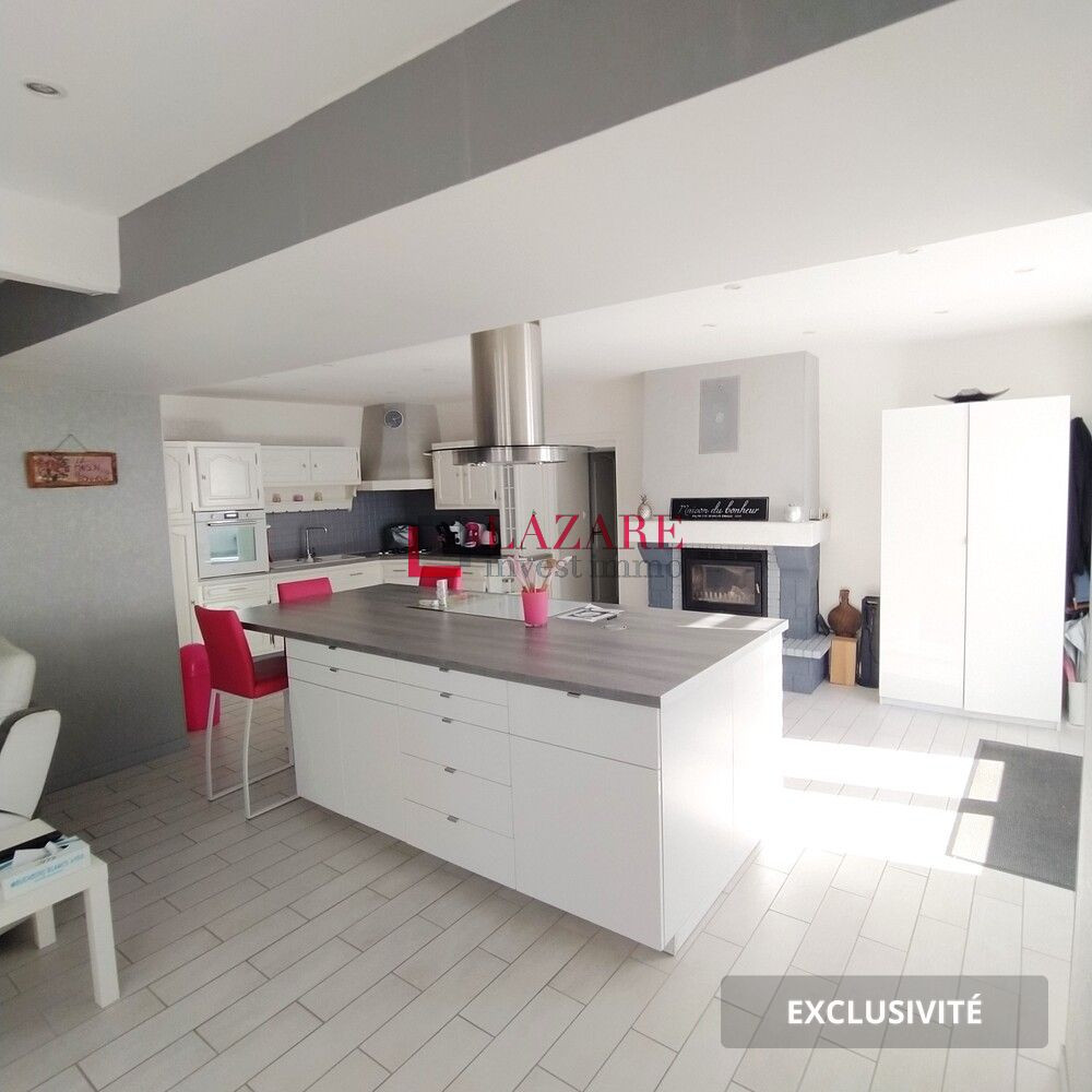 
                                                Vente
                                                 Maison familiale 170m² avec dépendances
