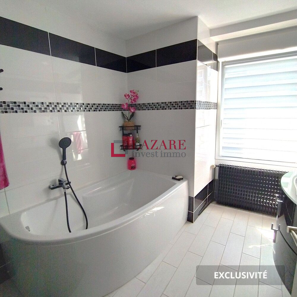 
                                                Vente
                                                 Maison familiale 170m² avec dépendances