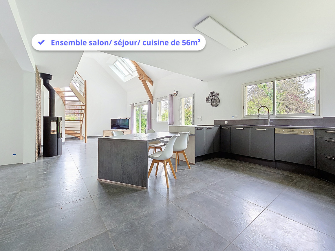 
                                                Vente
                                                 Maison familiale 171 m2 au cœur d'un hameau