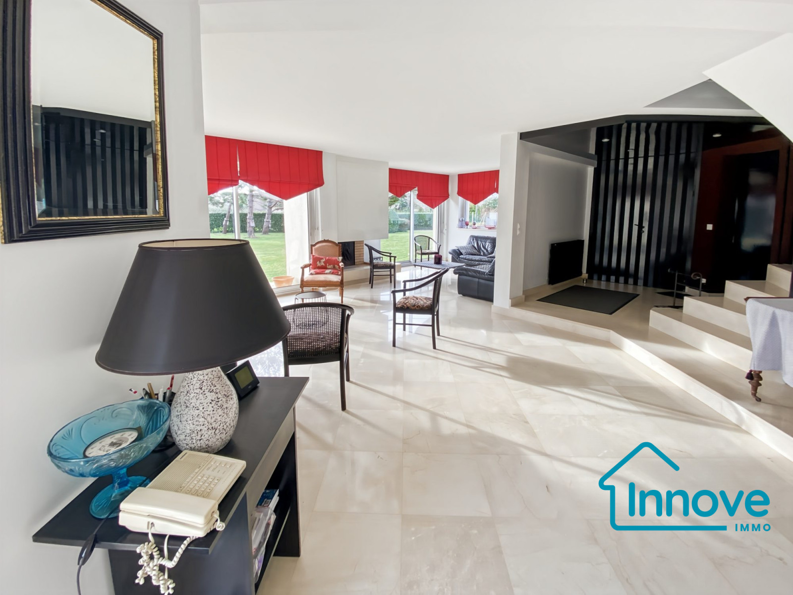 
                                                Vente
                                                 MAISON FAMILIALE- 172 m²_ 5 chambres- 100 m de la mer