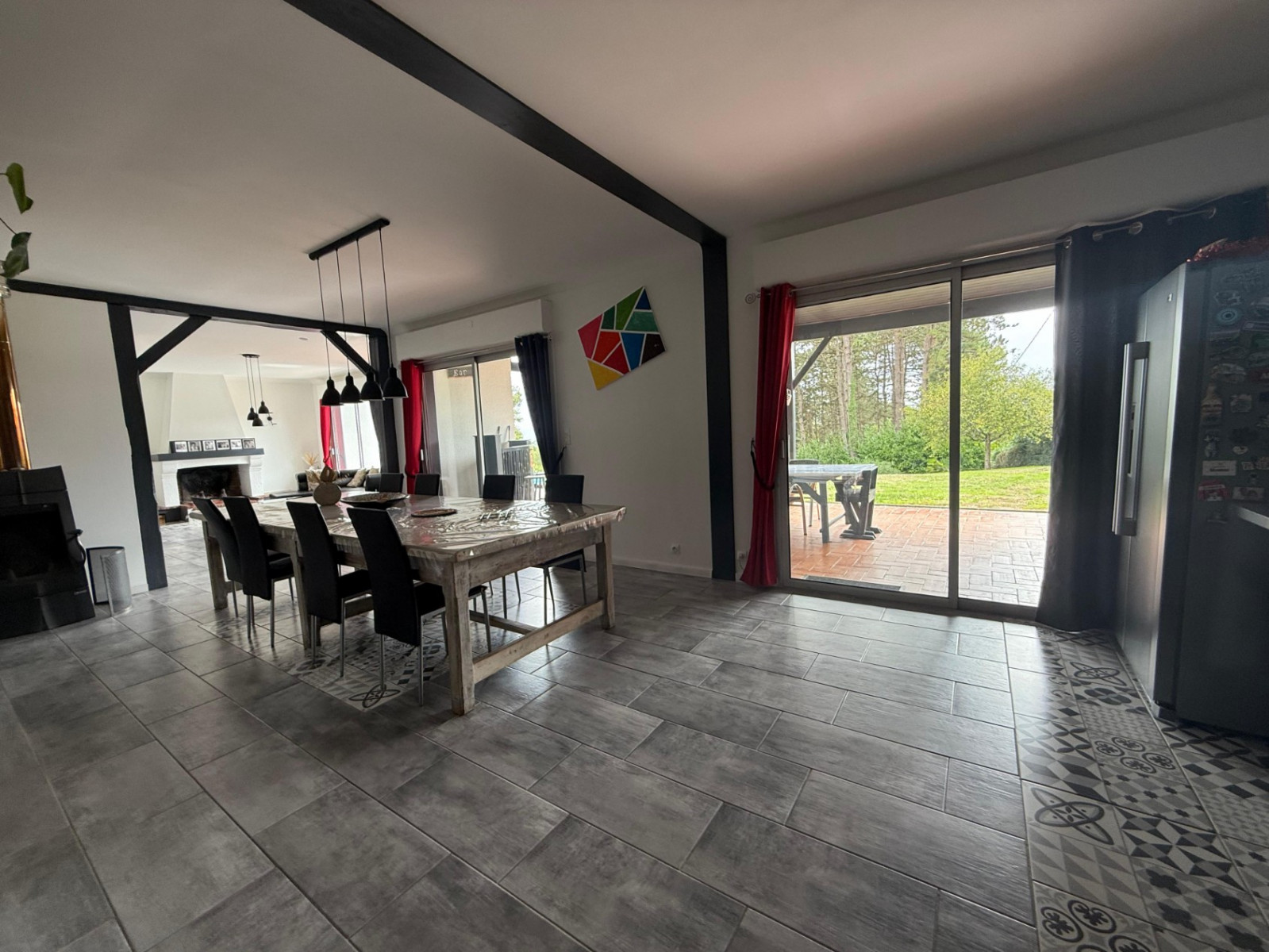 
                                                Vente
                                                 Maison familiale 183 m2 et studio indépendant