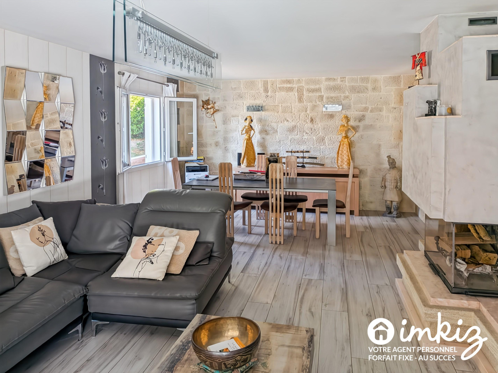 
                                                Vente
                                                 Maison familiale 224 m² avec piscine chauffée