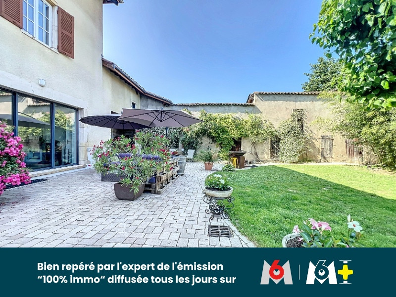 
                                                Vente
                                                 Maison familiale 278 m2 + loft 52m2