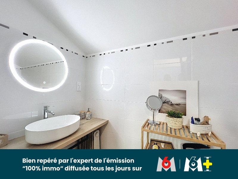 
                                                Vente
                                                 Maison familiale 278 m2 + loft 52m2