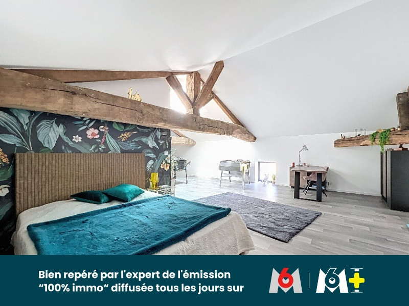 
                                                Vente
                                                 Maison familiale 278 m2 + loft 52m2