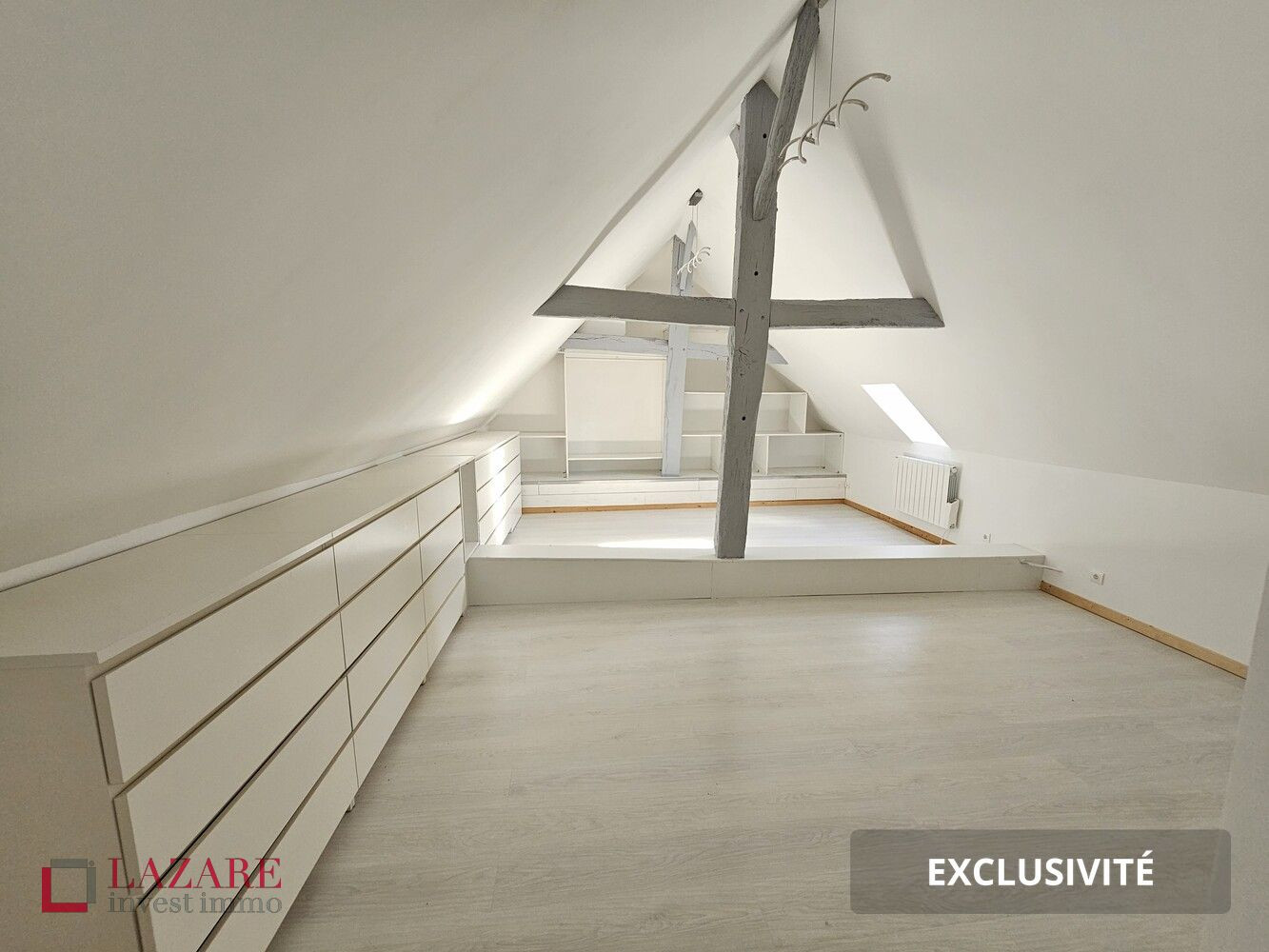 
                                                Vente
                                                 Maison familiale 3/4 chambre avec dépendances