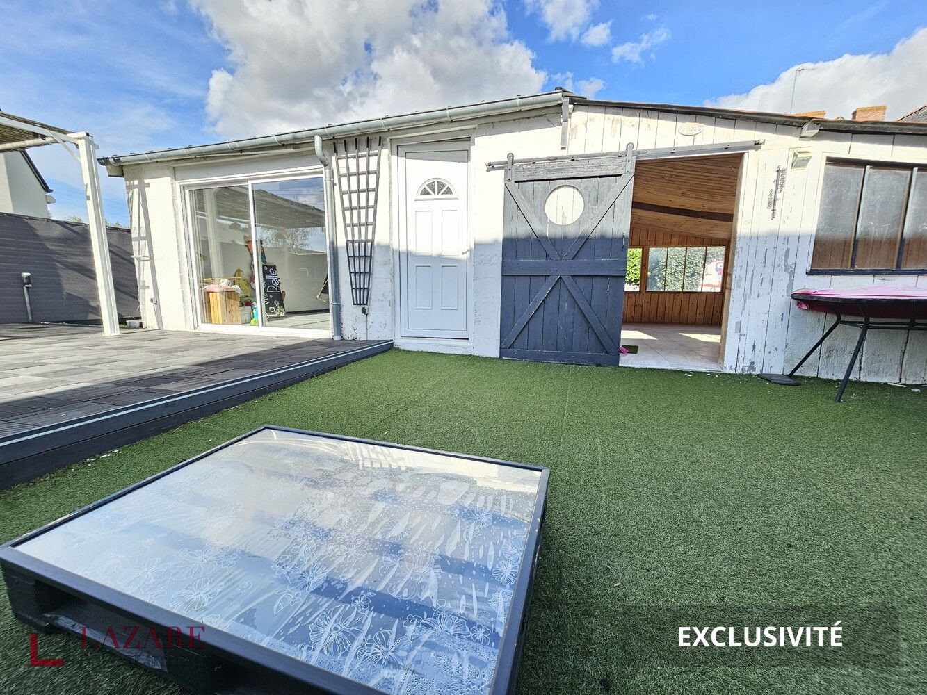 
                                                Vente
                                                 Maison familiale 3/4 chambre avec dépendances