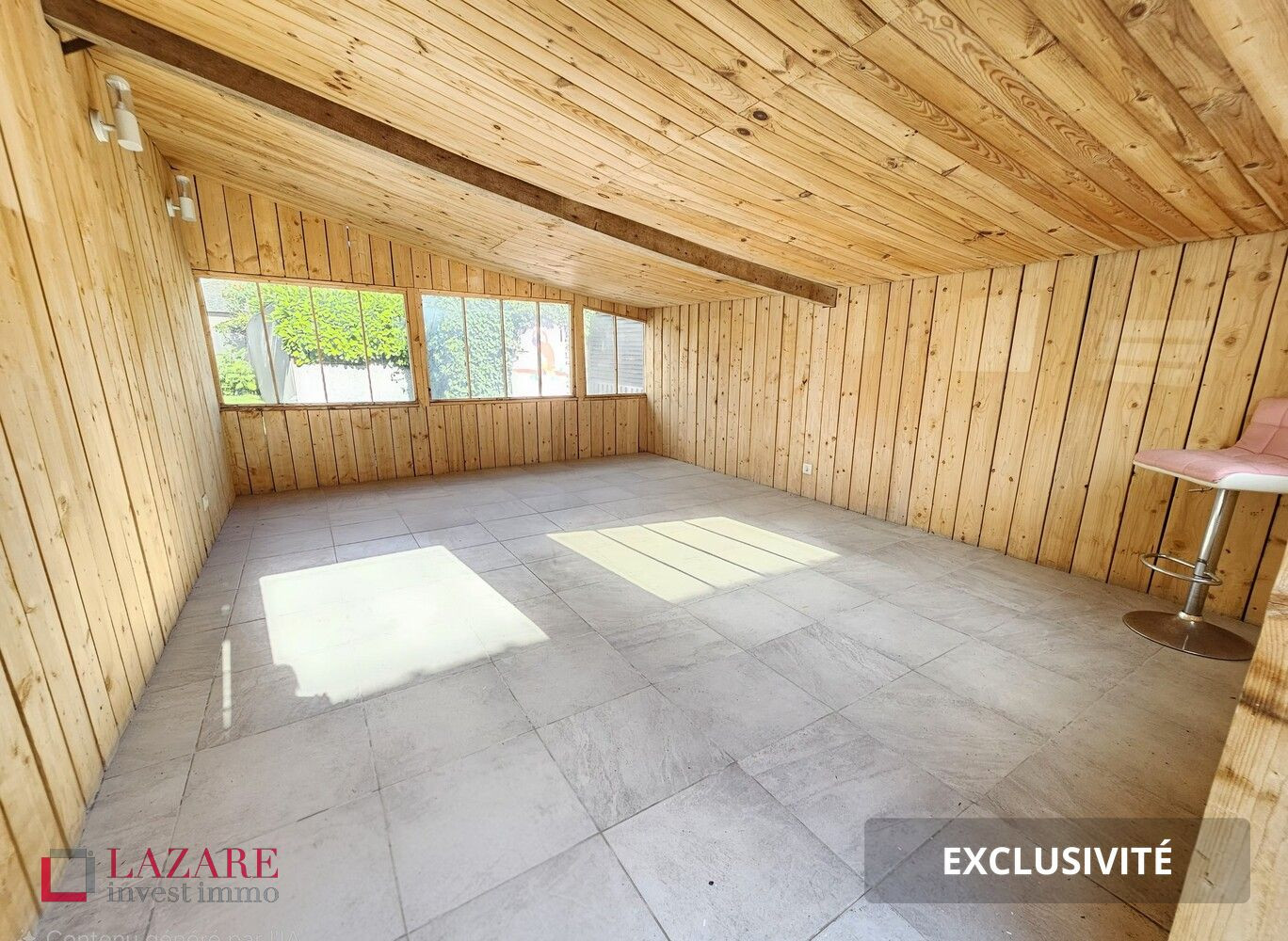 
                                                Vente
                                                 Maison familiale 3/4 chambre avec dépendances
