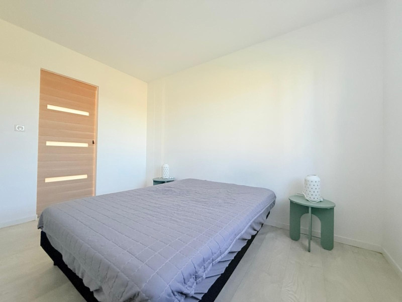 
                                                Vente
                                                 Maison familiale 4 CHAMBRES et un bureau avec appartement T2 indépendant, véranda et grand jardin – Saint-Pierre-d’Eyraud