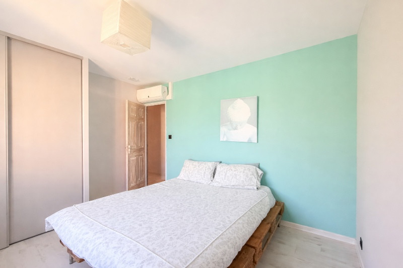 
                                                Vente
                                                 Maison familiale 4 CHAMBRES et un bureau avec appartement T2 indépendant, véranda et grand jardin – Saint-Pierre-d’Eyraud