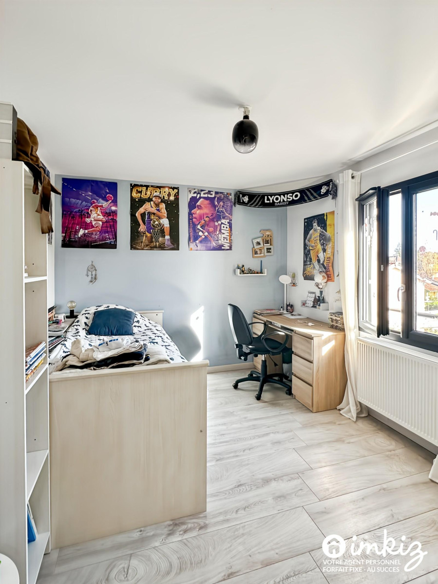 
                                                Vente
                                                 Maison familiale 4 pièces 110 m² proche commodités