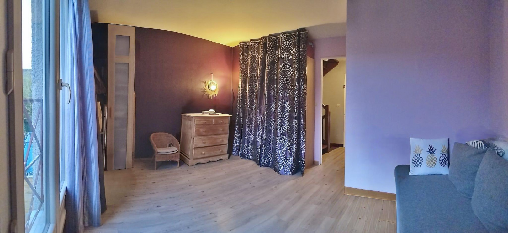 
                                                Vente
                                                 Maison familiale  4 pièces