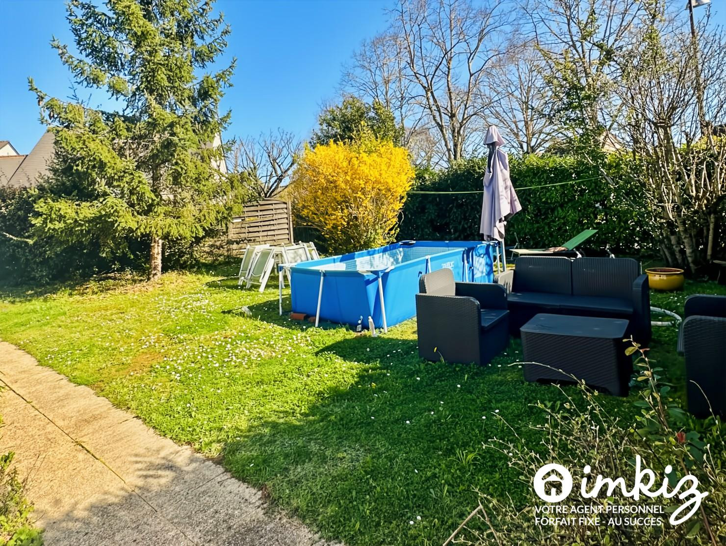 
                                                Vente
                                                 Maison familiale 4 pièces  avec jardin arboré