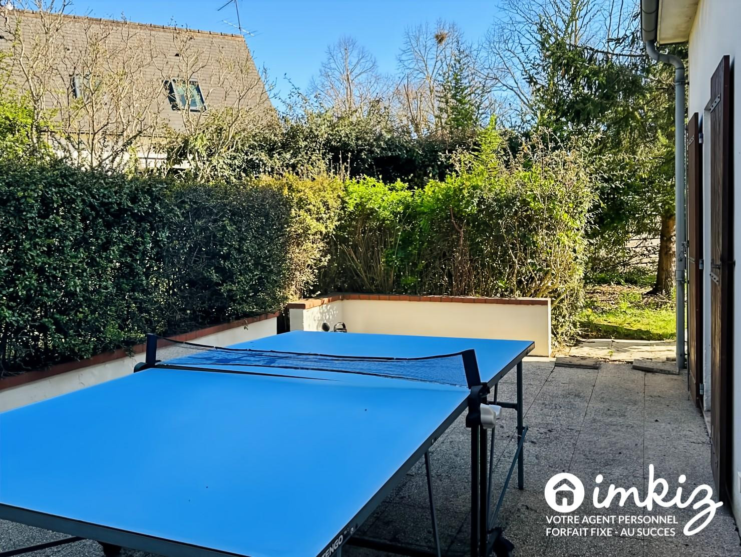 
                                                Vente
                                                 Maison familiale 4 pièces  avec jardin arboré