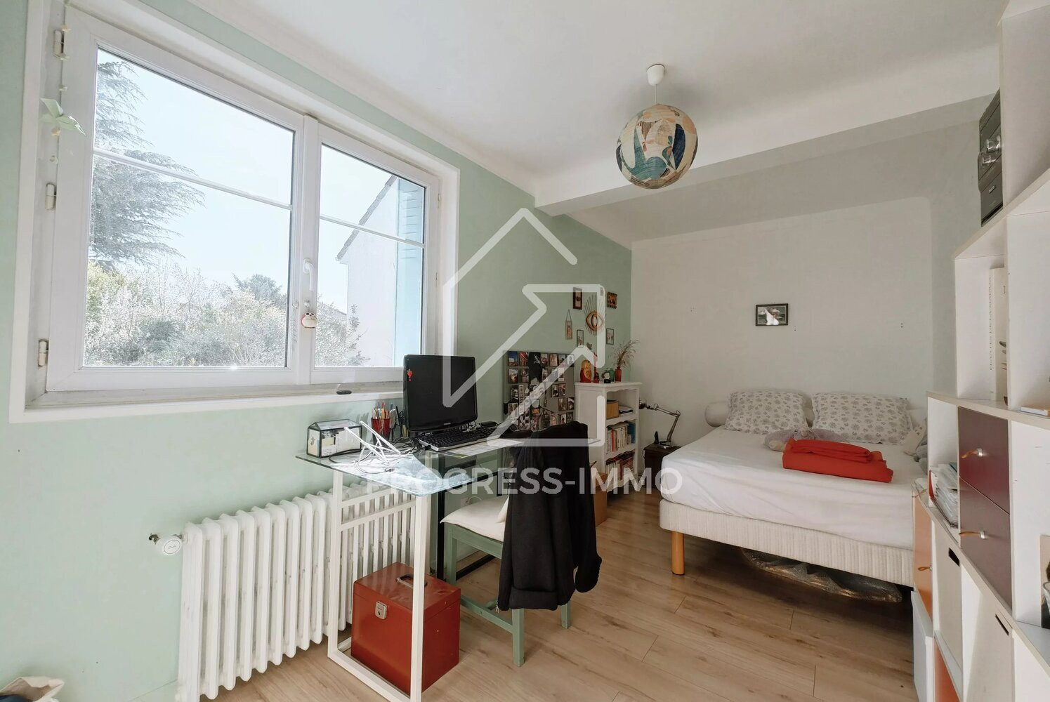 
                                                Vente
                                                 Maison familiale 5 chambres, 140m² sur 398m²