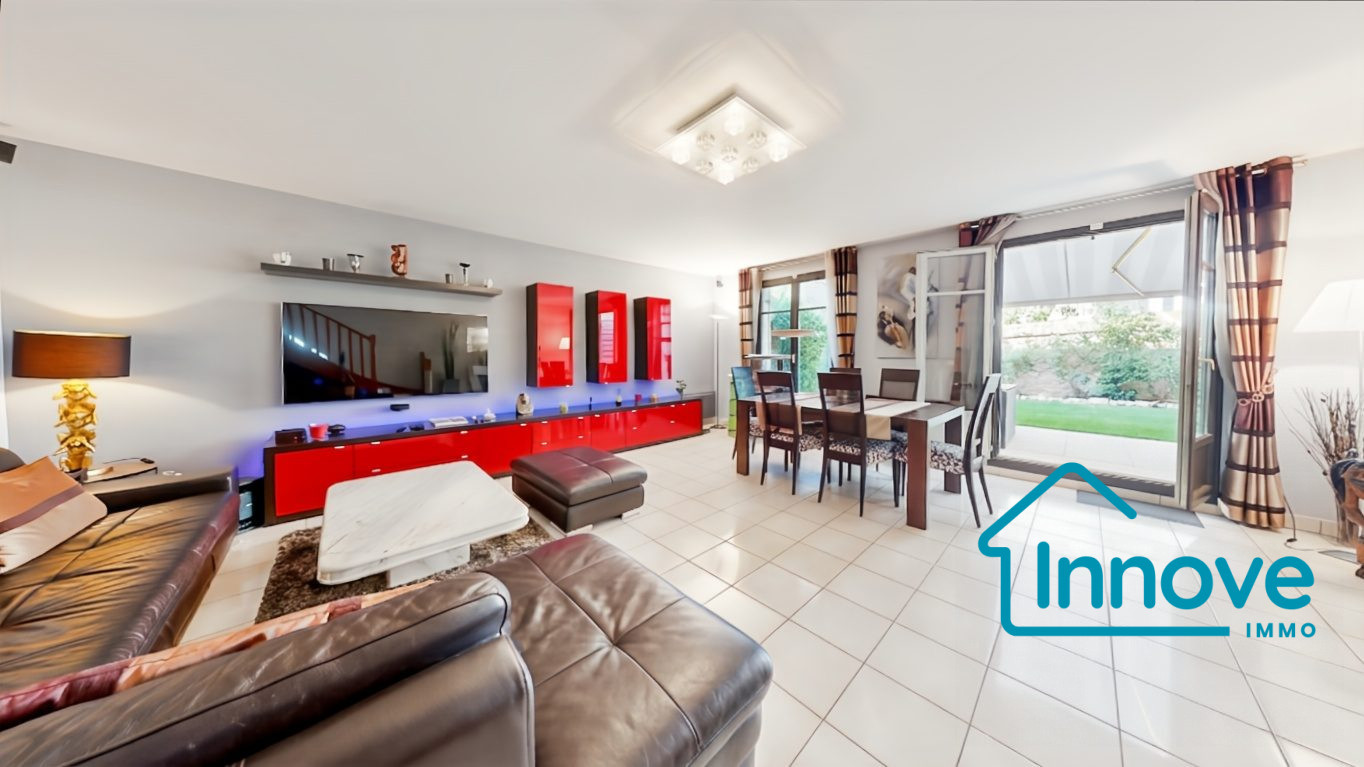 
                                                Vente
                                                 Maison familiale 5 pièces avec jardin, double box - Le Chesnay-