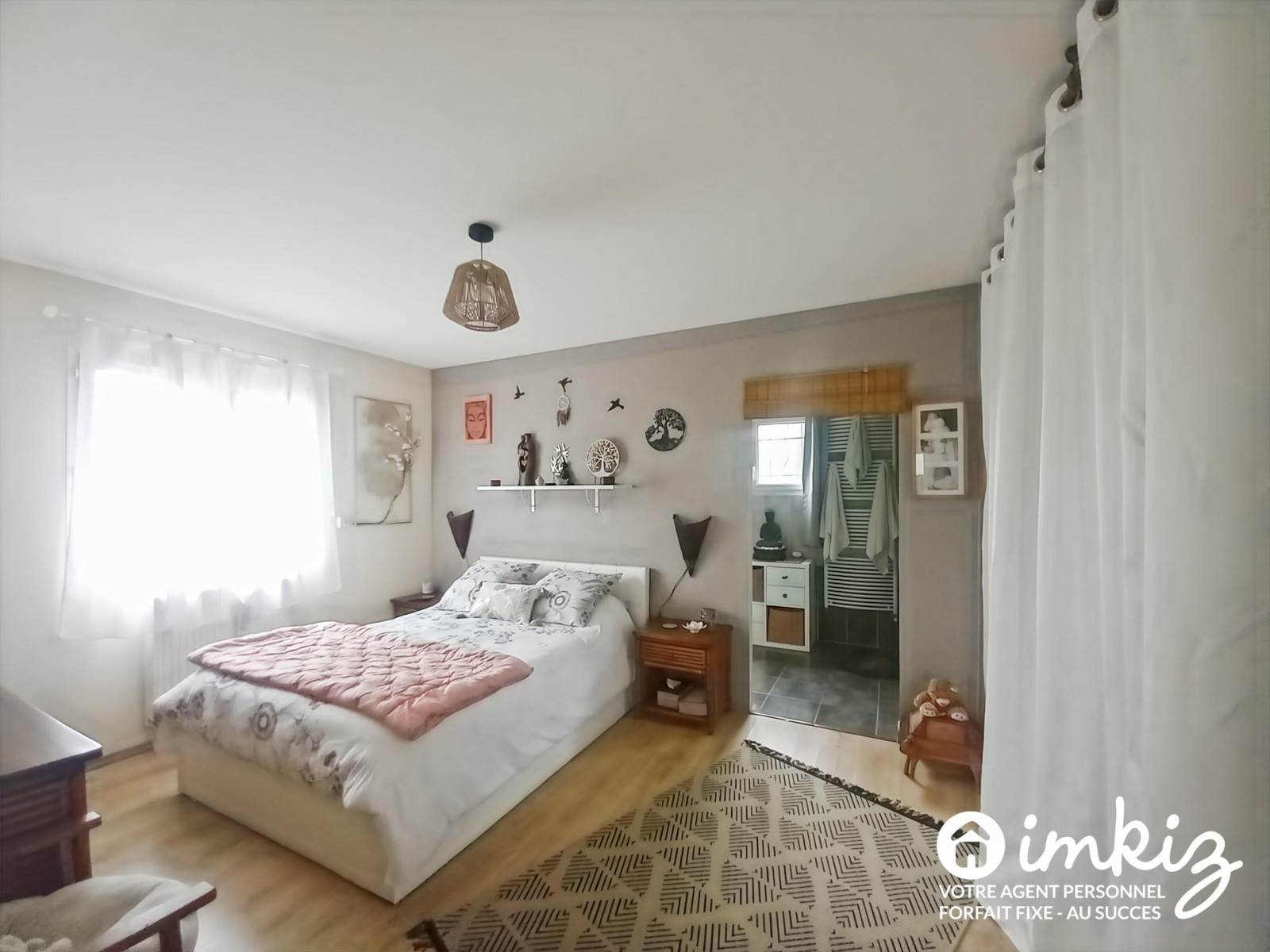 
                                                Vente
                                                 Maison familiale 5 pièces avec piscine