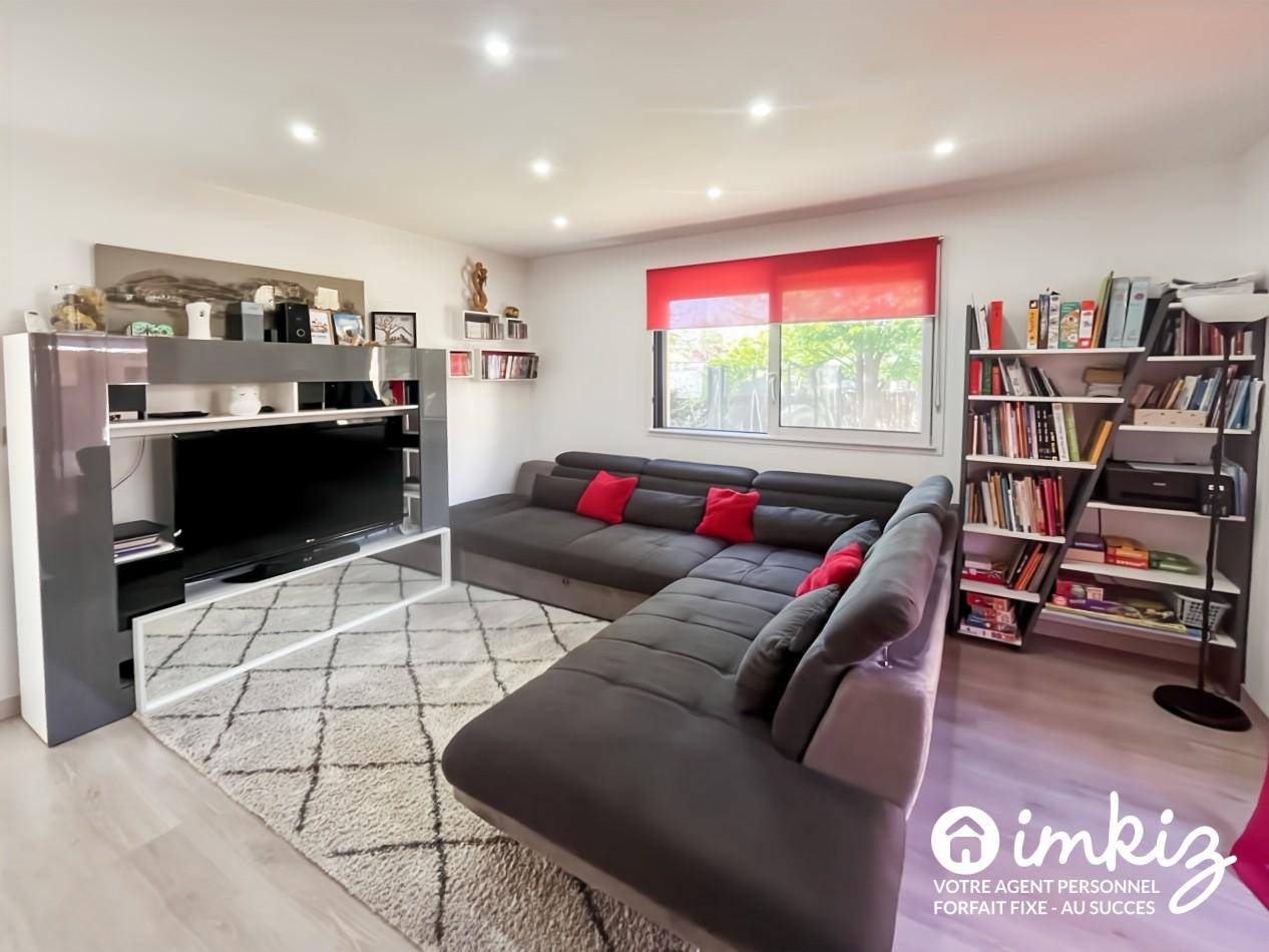 
                                                Vente
                                                 Maison familiale 6 chambres