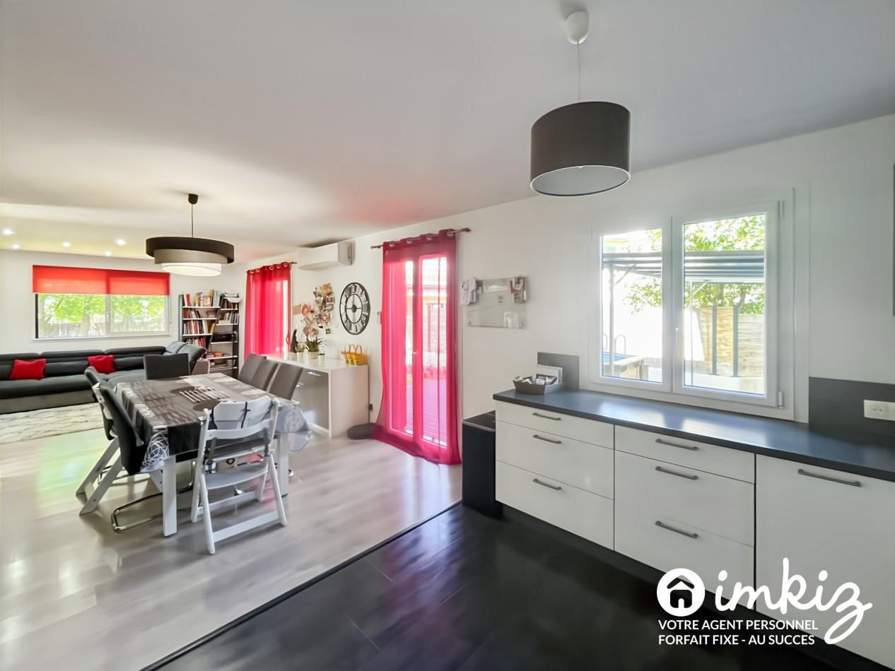 
                                                Vente
                                                 Maison familiale 6 chambres