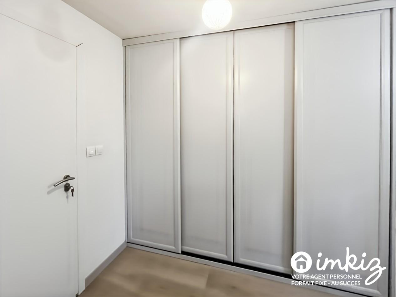 
                                                Vente
                                                 Maison familiale 6 chambres