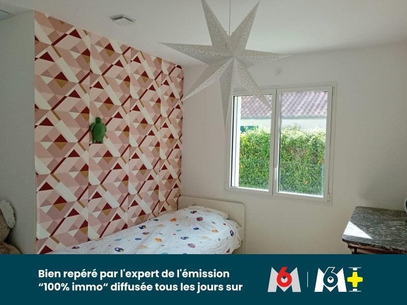 
                                                Vente
                                                 Maison familiale 6 pièces plain pied