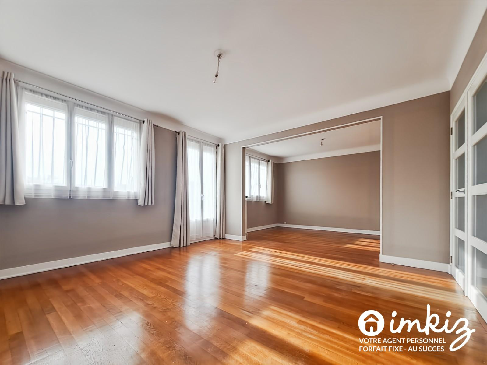 
                                                Vente
                                                 Maison familiale à 300m du RER B FONTAINE MICHALON