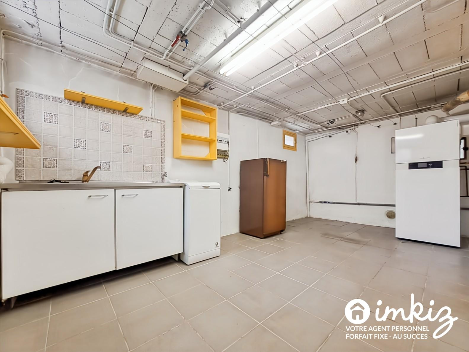 
                                                Vente
                                                 Maison familiale à 300m du RER B FONTAINE MICHALON