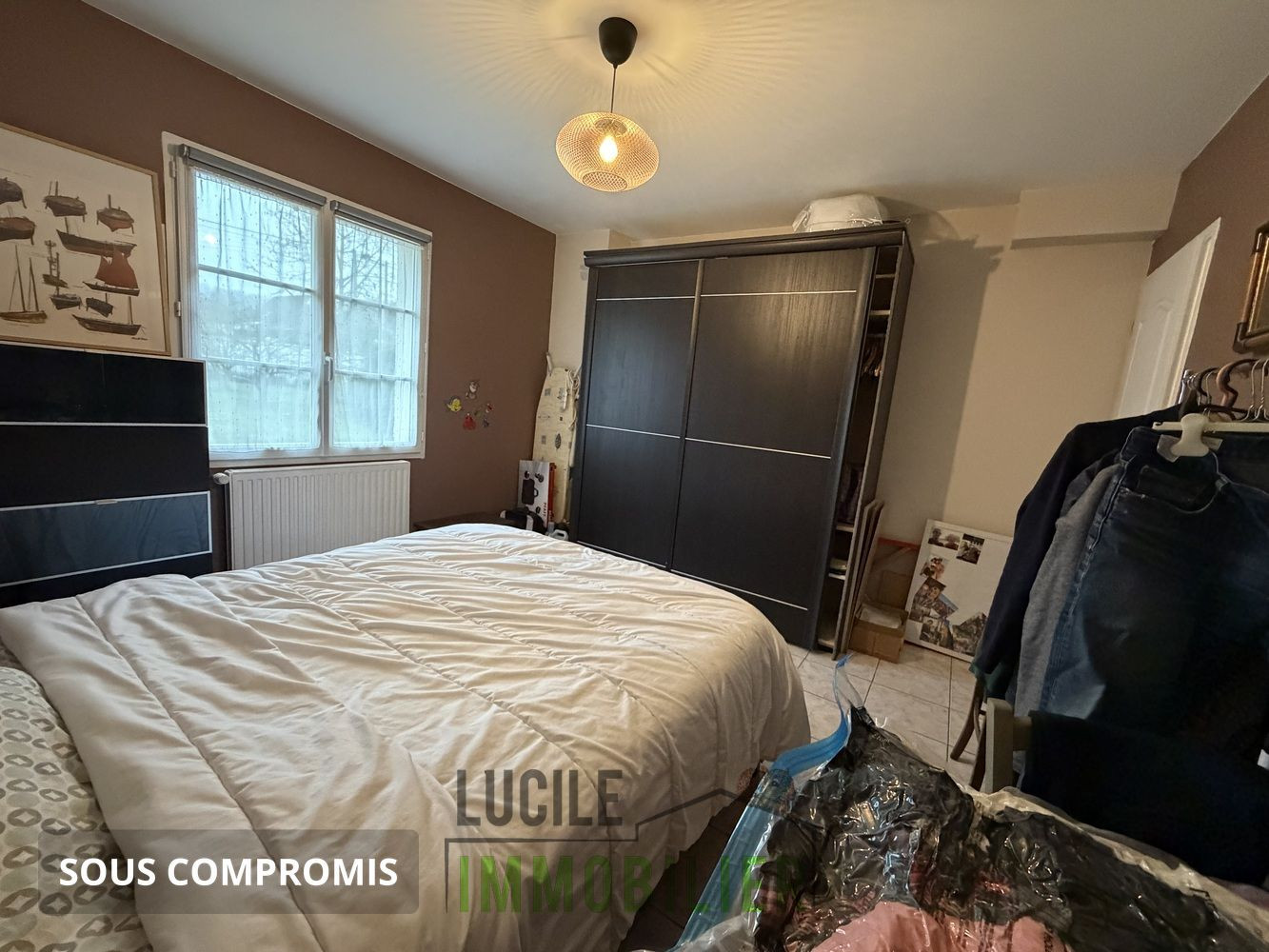 
                                                Vente
                                                 Maison familiale à Breuil-le-vert