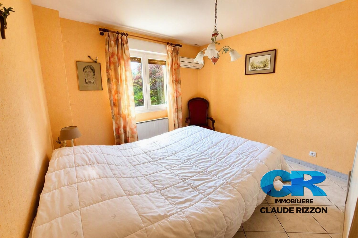 
                                                Vente
                                                 MAISON FAMILIALE A WOIPPY VILLAGE