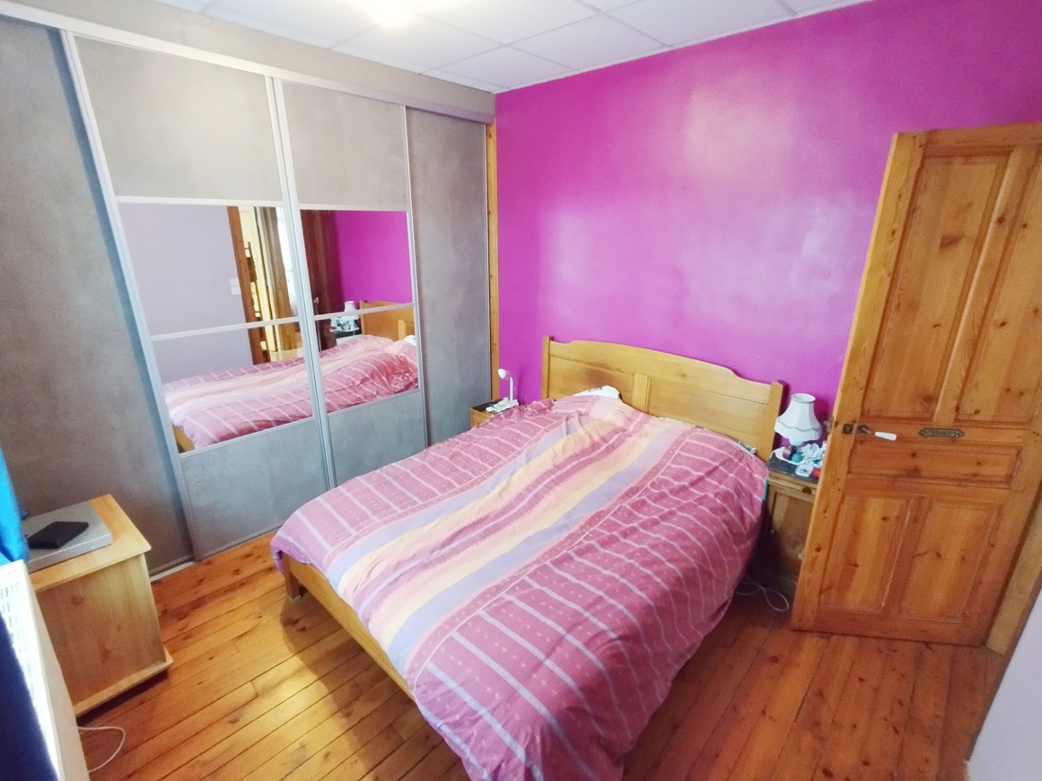
                                                Vente
                                                 Maison familiale avec 5 chambres