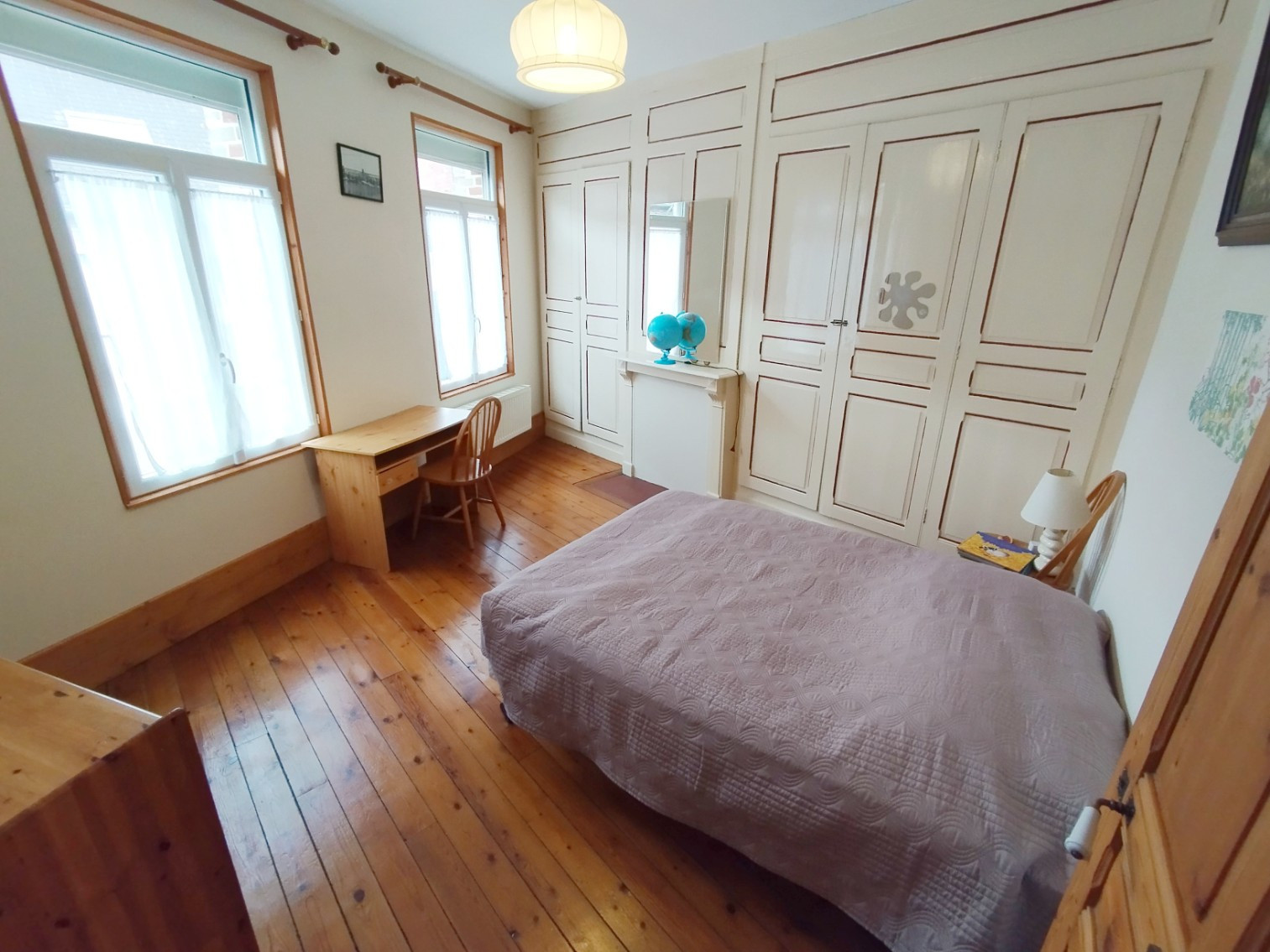 
                                                Vente
                                                 Maison familiale avec 5 chambres