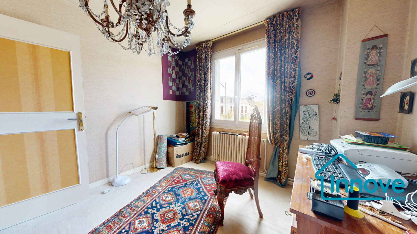 
                                                Vente
                                                 Maison Familiale avec dépendance - Le Chesnay