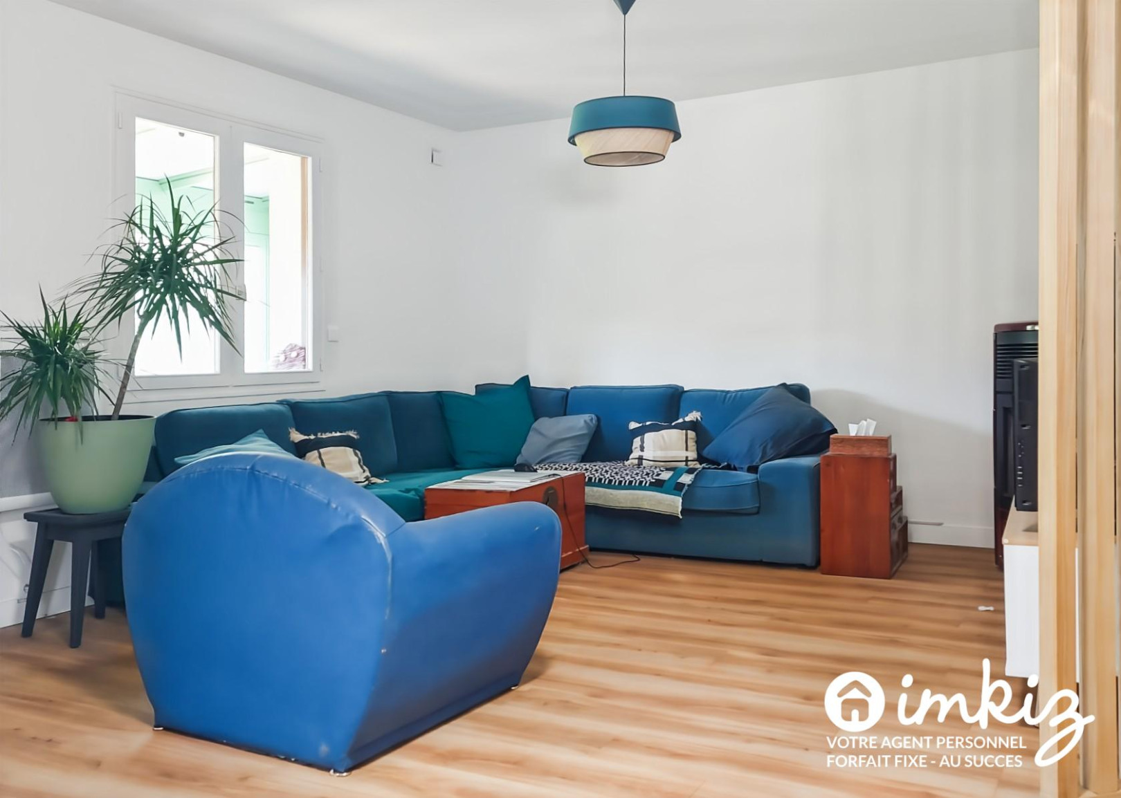
                                                Vente
                                                 Maison familiale avec espaces independants
