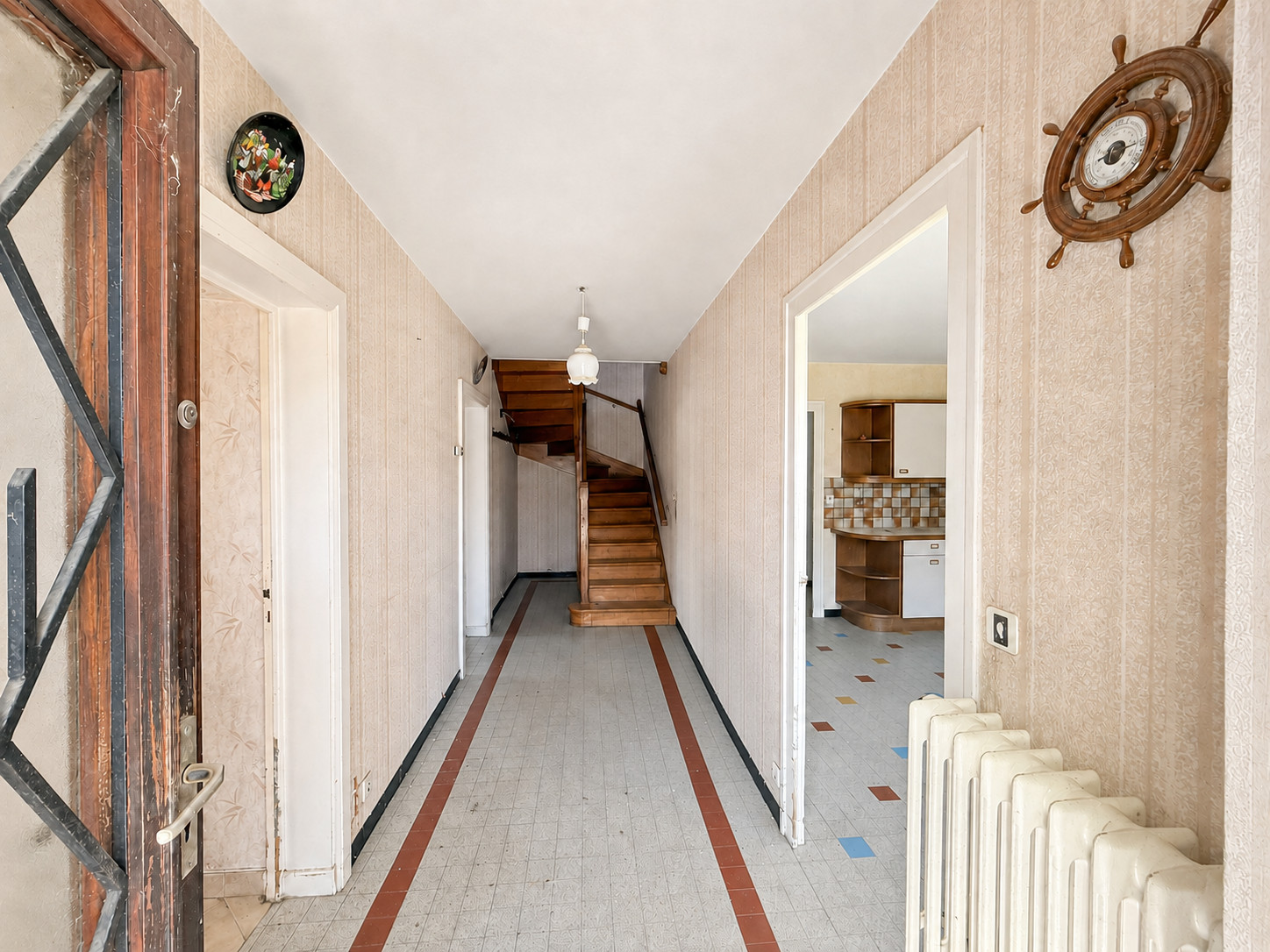
                                                Vente
                                                 MAISON FAMILIALE AVEC FORT POTENTIEL – TOUSSIEU