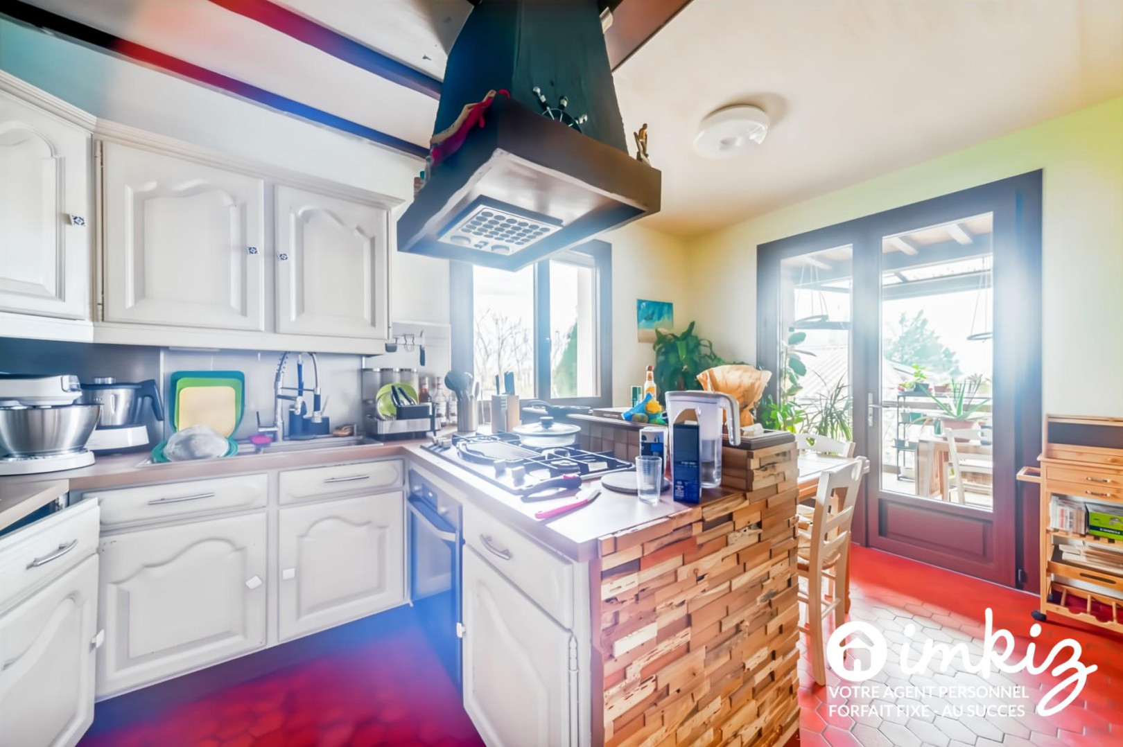 
                                                Vente
                                                 Maison familiale avec jardin - 17 mn de la gare.