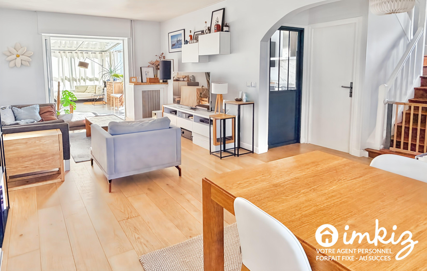 
                                                Vente
                                                 Maison familiale avec jardin