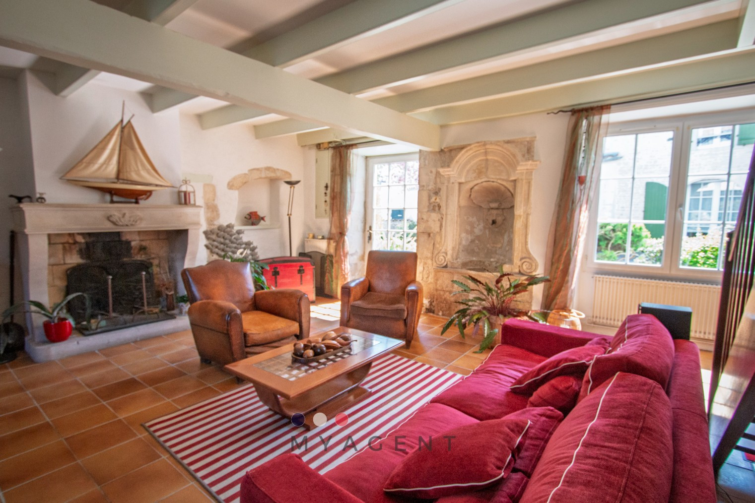 
                                                Vente
                                                 Maison familiale avec jardin – Charme et calme