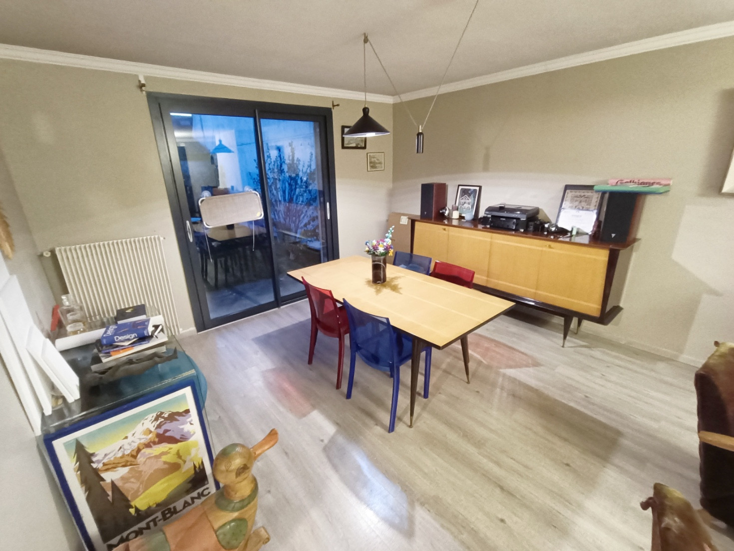 
                                                Vente
                                                 Maison familiale avec jardin et garage