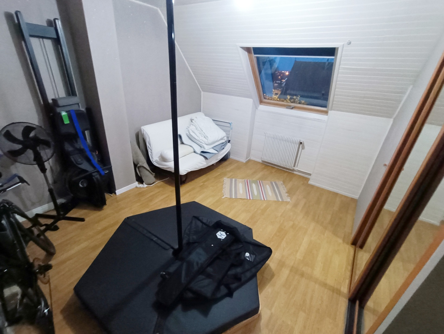 
                                                Vente
                                                 Maison familiale avec jardin et garage