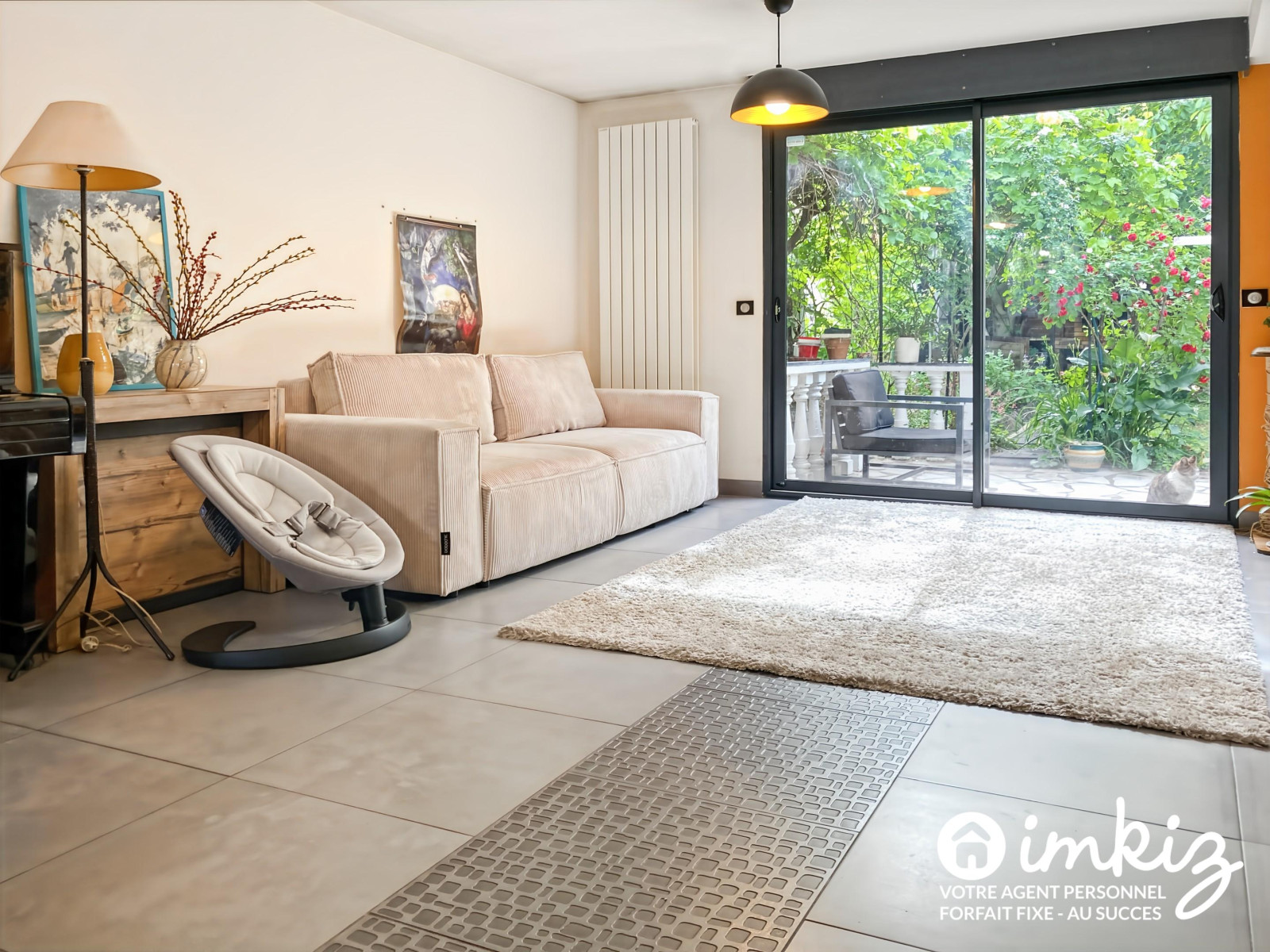 
                                                Vente
                                                 Maison familiale avec jardin, proche métro