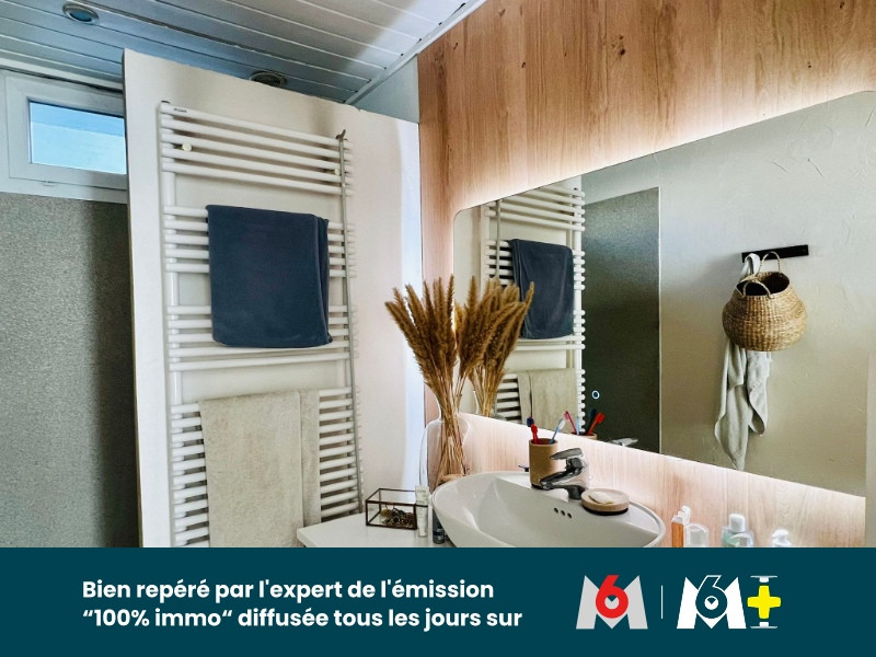
                                                Vente
                                                 Maison familiale avec piscine et jardin proche centre ville