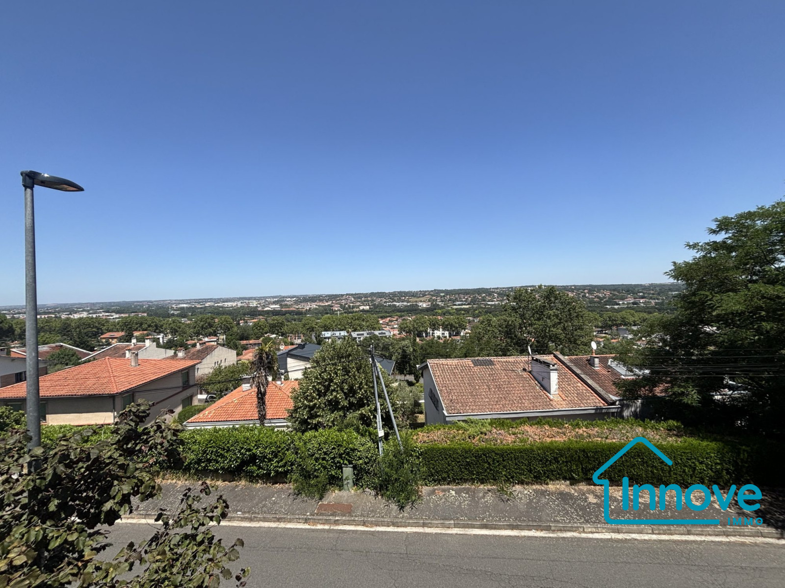
                                                Vente
                                                 Maison familiale avec vue panoramique sur Balma