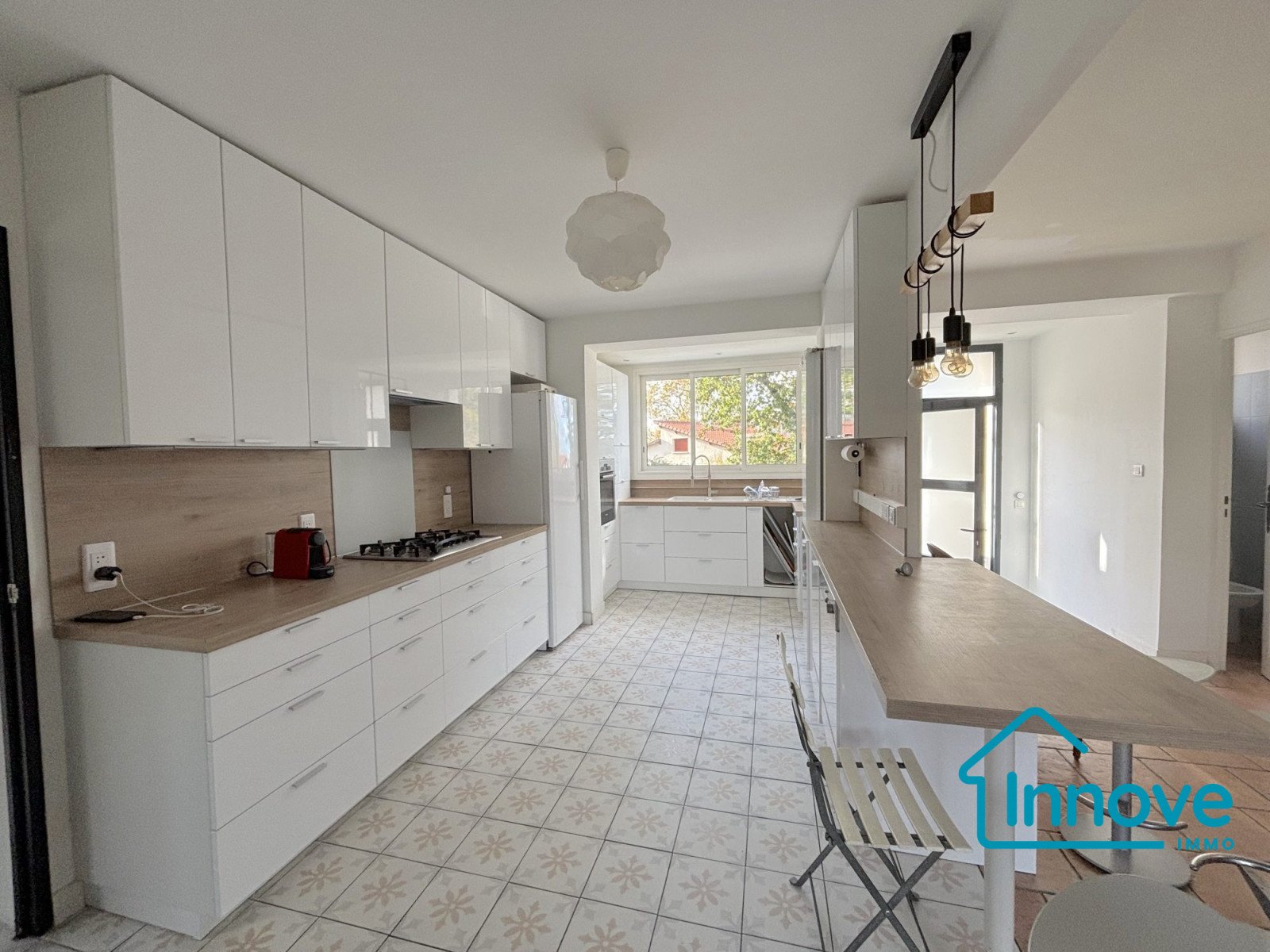 
                                                Vente
                                                 Maison familiale Balmanaise