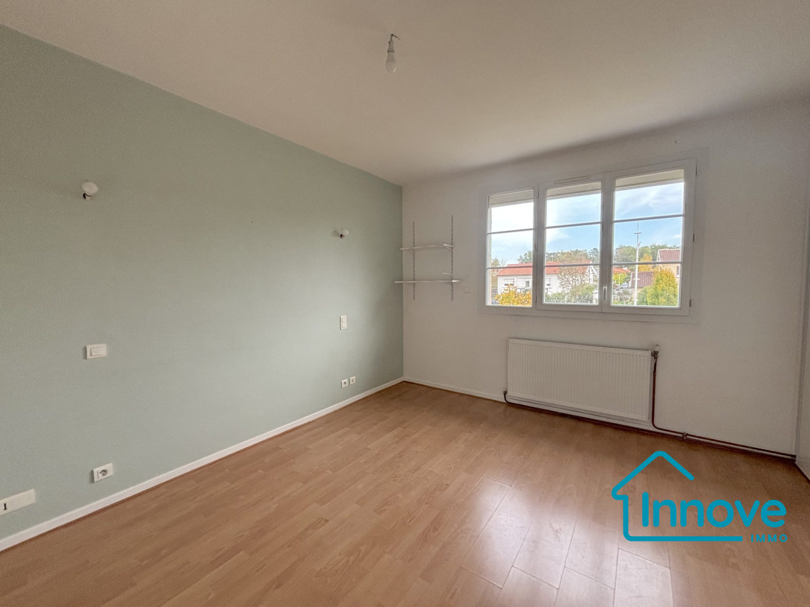 
                                                Vente
                                                 Maison familiale Balmanaise