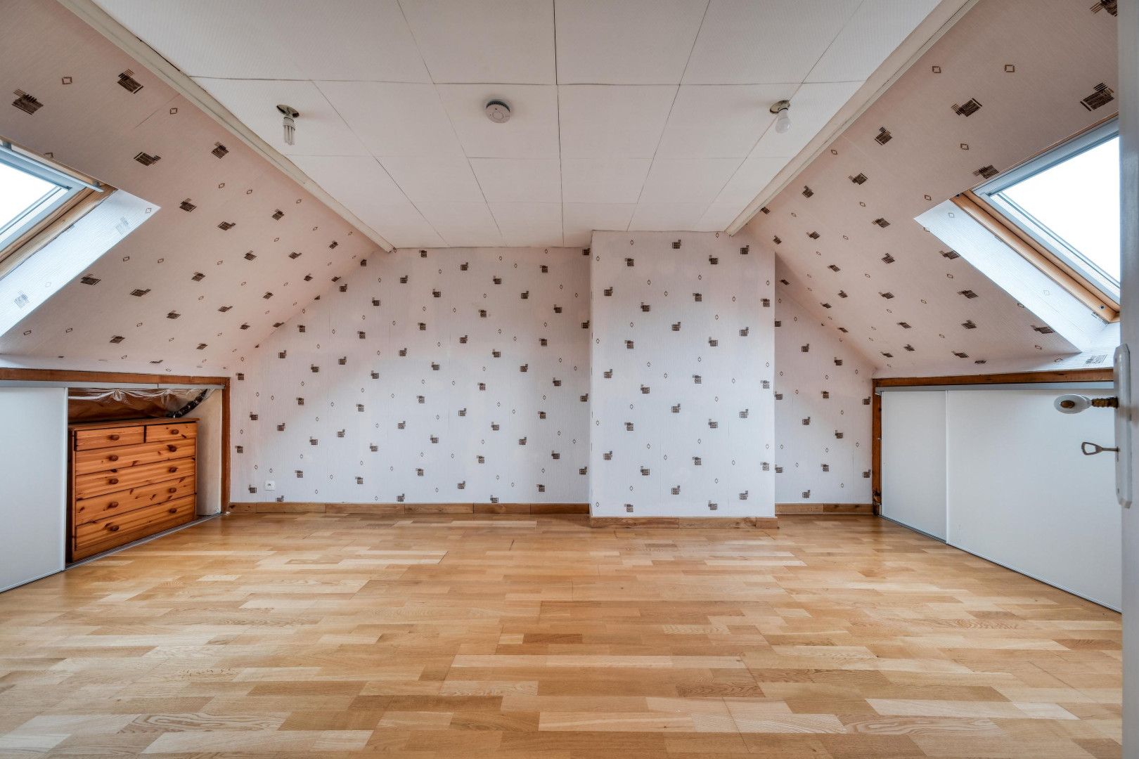 
                                                Vente
                                                 Maison familiale basse consommation 7 ch avec jardin